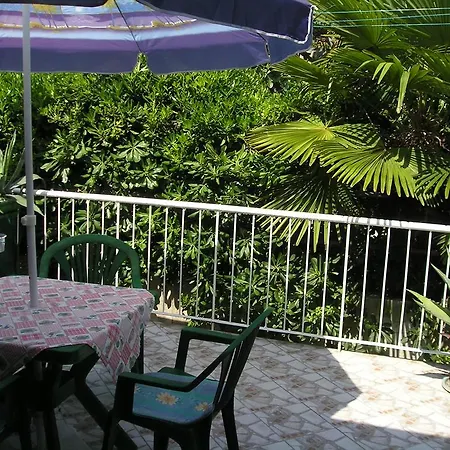 Studio Apartman Gorana Apartment *